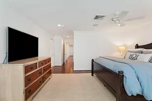 6131 Olympia Dr, Houston, TX 77057 - Photo 19