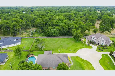 32823 Whistler Court, Fulshear, TX 77441 - Photo 9