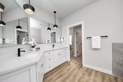 5812 Francis Oak Place, Houston, TX 77091 - Photo 31