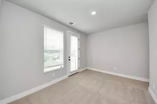 5812 Francis Oak Pl, Houston, TX 77091 - Photo 19