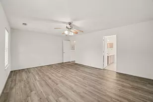 19130 Edens Dawn Dr, Tomball, TX 77375 - Photo 17