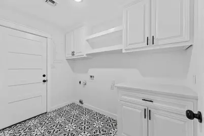 1407 Hamlin Valley Drive, Houston, TX 77090 - Photo 13