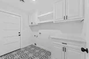 1407 Hamlin Valley Dr, Houston, TX 77090 - Photo 13