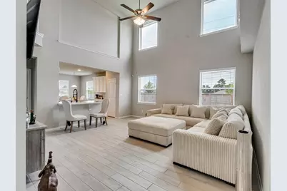 10602 Sunrise Park Lane, Humble, TX 77396 - Photo 3