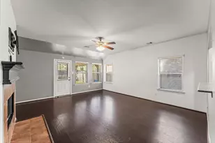 3103 Lockeridge Village Dr, Spring, TX 77386 - Photo 17