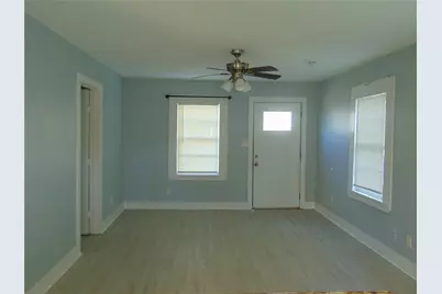 5113 Avenue O 1/2 Avenue, Galveston, TX 77551 - Photo 5