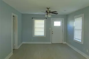 5113 Ave O 1/2 Ave, Galveston, TX 77551 - Photo 5