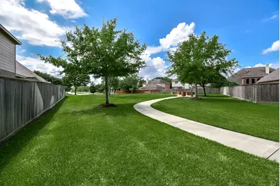 5039 Crystal Bluff Court, Richmond, TX 77407 - Photo 3