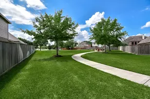 5039 Crystal Bluff Ct, Richmond, TX 77407 - Photo 3