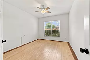 11239 Riverridge Park Ln, Houston, TX 77089 - Photo 9