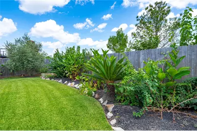 11239 Riverridge Park Lane, Houston, TX 77089 - Photo 37
