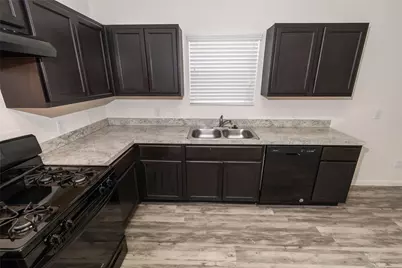 11 Lazy Swing Court, Manvel, TX 77578 - Photo 3