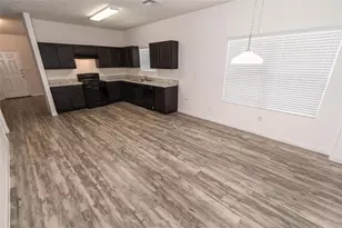 11 Lazy Swing Ct, Manvel, TX 77578 - Photo 5