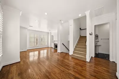 1902 Greenwich Place Drive, Houston, TX 77019 - Photo 9