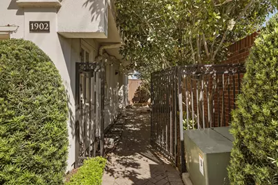 1902 Greenwich Place Drive, Houston, TX 77019 - Photo 3