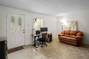 2302 Shady Brook Dr, Houston, TX 77084 - Photo 7