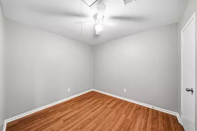 12903 Claygate Drive, Houston, TX 77047 - Photo 15