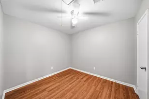 12903 Claygate Dr, Houston, TX 77047 - Photo 15