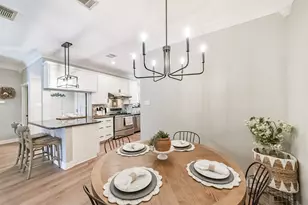 1422 Roosevelt Dr, Deer Park, TX 77536 - Photo 9