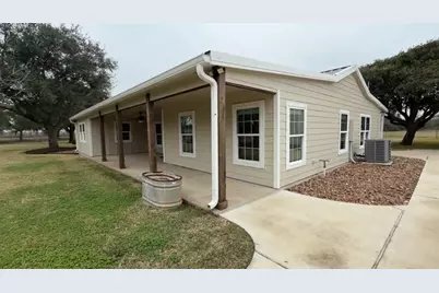 6910 S Mallard Drive, Fulshear, TX 77441 - Photo 1