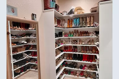 309 Hickman Lane, Angleton, TX 77515 - Photo 9