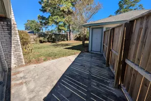 17602 Crestline Rd, Humble, TX 77396 - Photo 23