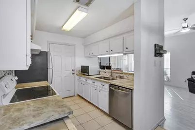 1721 & 1723 Hazelwood Street, Conroe, TX 77301 - Photo 17