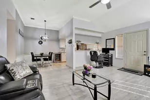 1721 & 1723 Hazelwood St, Conroe, TX 77301 - Photo 13