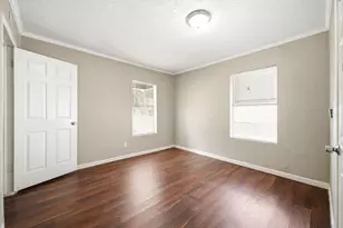 319 W 1st St, Crosby, TX 77532 - Photo 17