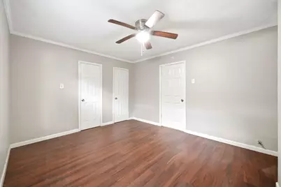 319 W 1st Street, Crosby, TX 77532 - Photo 21