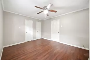 319 W 1st St, Crosby, TX 77532 - Photo 21