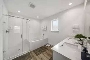 919 Tall Shire Ct, Rosharon, TX 77583 - Photo 11