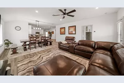 919 Tall Shire Court, Rosharon, TX 77583 - Photo 3