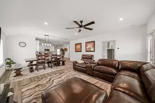 919 Tall Shire Ct, Rosharon, TX 77583 - Photo 3