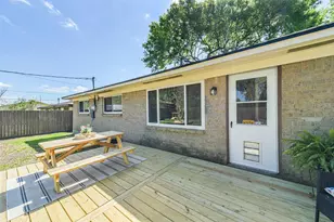 323 Coventry Ln, Alvin, TX 77511 - Photo 33