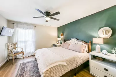 323 Coventry Lane, Alvin, TX 77511 - Photo 21