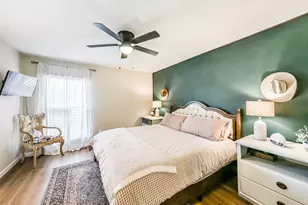 323 Coventry Ln, Alvin, TX 77511 - Photo 21