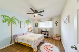 323 Coventry Ln, Alvin, TX 77511 - Photo 27