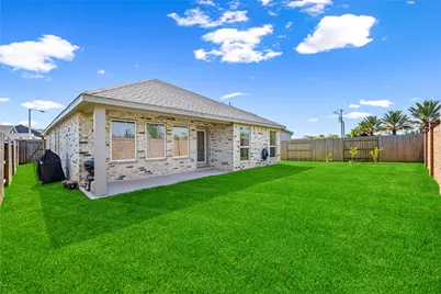 2701 Meridian Springs Drive, Texas City, TX 77568 - Photo 25