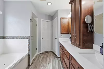 2977 Community Drive, Alvin, TX 77511 - Photo 21