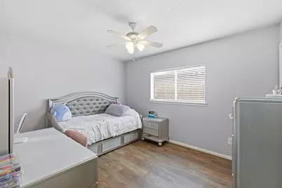 2977 Community Drive, Alvin, TX 77511 - Photo 29