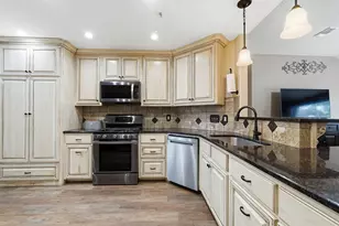 2977 Community Dr, Alvin, TX 77511 - Photo 15