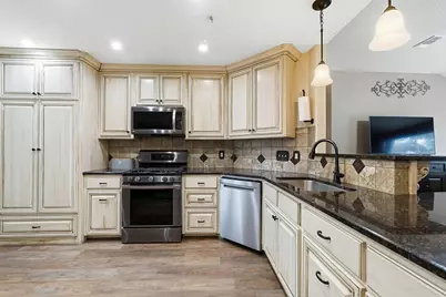 2977 Community Drive, Alvin, TX 77511 - Photo 13