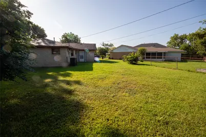 10902 Mosscrest Drive, Houston, TX 77048 - Photo 21