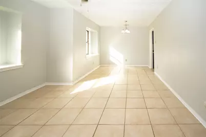 10902 Mosscrest Drive, Houston, TX 77048 - Photo 5