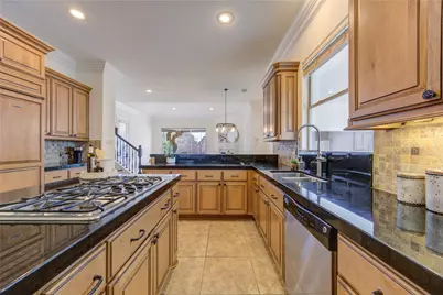 14014 Hampton Cove Drive, Houston, TX 77077 - Photo 15