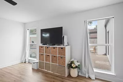 10031 Inwood Drive, Houston, TX 77042 - Photo 17