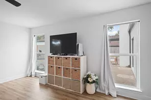 10031 Inwood Dr, Houston, TX 77042 - Photo 17