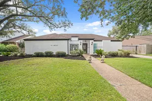 10031 Inwood Dr, Houston, TX 77042 - Photo 1