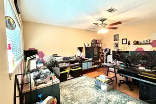 16446 Brookvilla Dr, Houston, TX 77059 - Photo 15